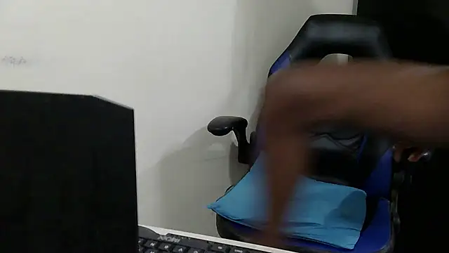 Darkkras: вебкам-шоу