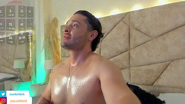 JossAckland's Live XXX Chat