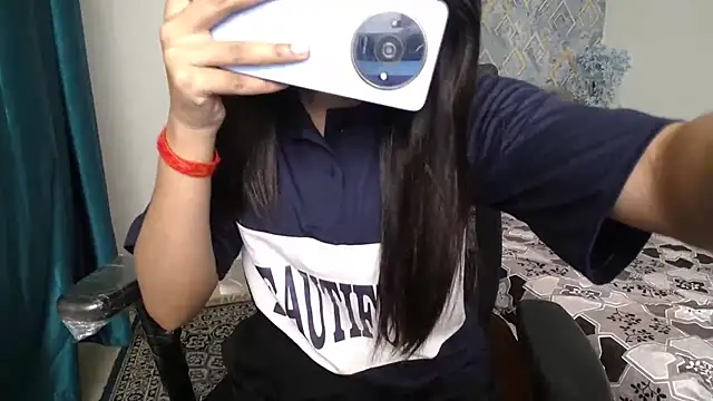 Chatroom XXX en direct de Little_princess01