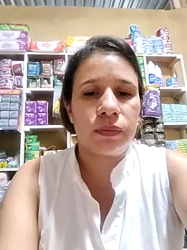 Chat XXX en directo de MIA-LARIOS