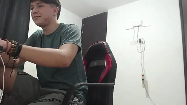 Show Webcam de Lucifeeeer_666