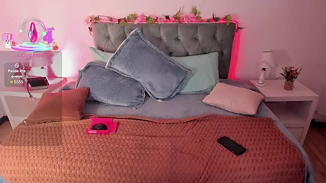 Chatroom XXX en direct de Cat__Moon__