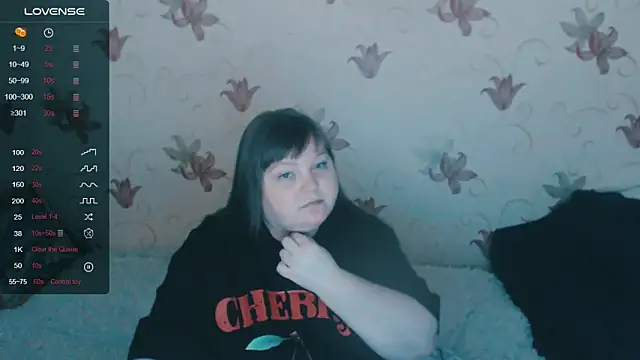 XXX chat uživo modela fistashka___