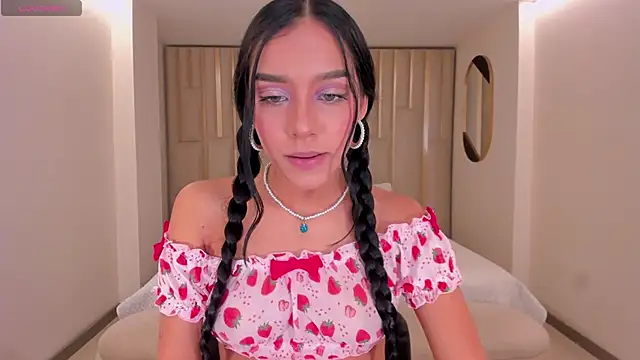 AmaliaCrus: онлайн-секс-чат