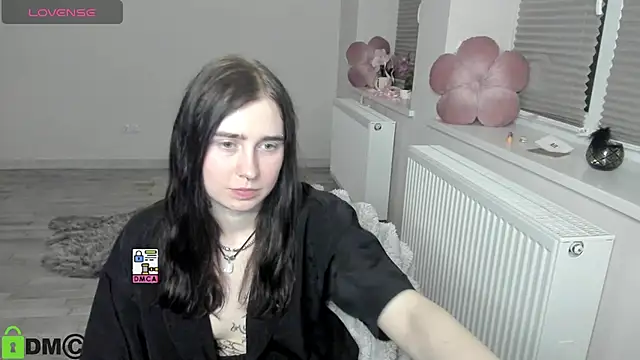 KrissLimada Live XXX Chat