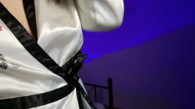 Онлайн чат XXX RaileReed