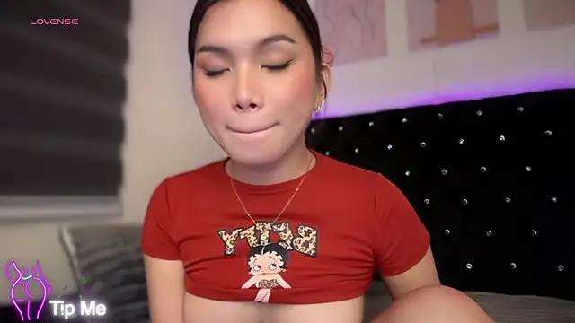 NaughtyJedGirl Pertunjukan Webcam