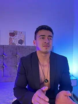 Chris_Clarck 即時 XXX 聊天