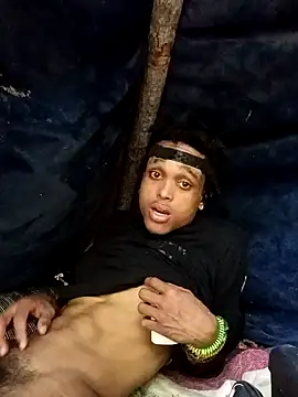 Almightyyahm Webcam show