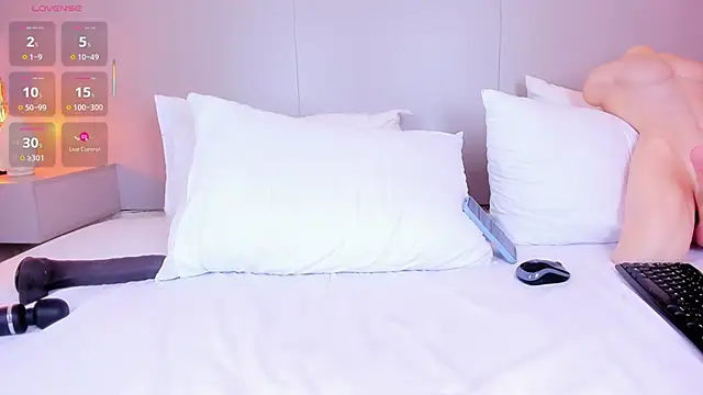 JessyEvans: онлайн-секс-чат