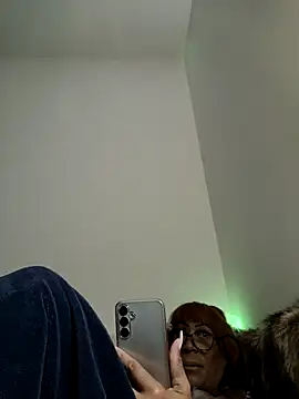 iamlalamilano Adlı Modelin Web Kamerası Şovu