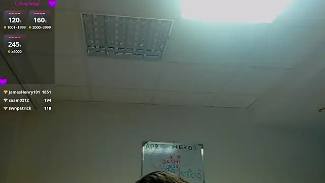 ZeinMiracles' Live XXX Chat