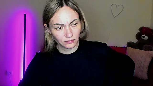 دردشة BlondMikey22 الجنسية المباشرة