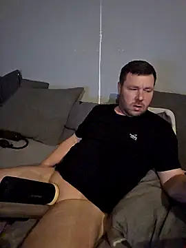 Da_riva élő XXX-chatje