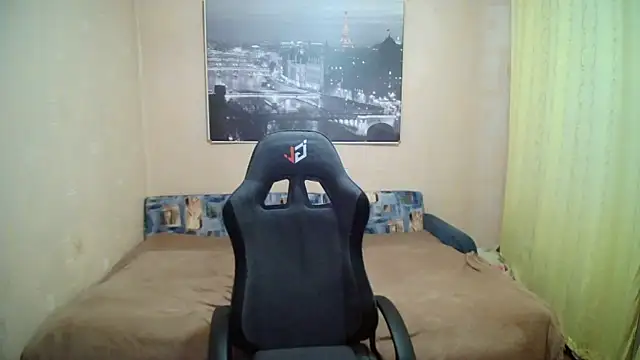 عرض كام AdamDickens