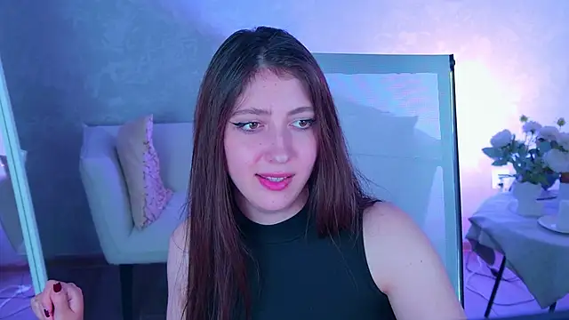 Mary_Miiller Adlı Modelin Canlı XXX Sohbeti