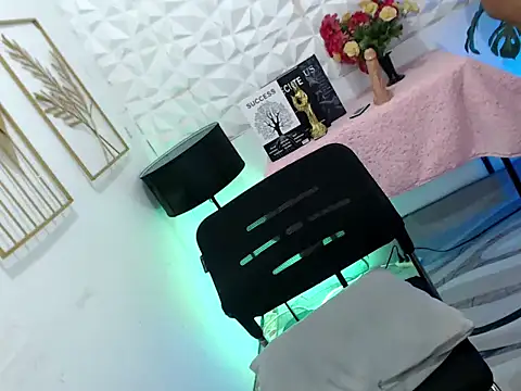 Kittydollxx 在線直播表演