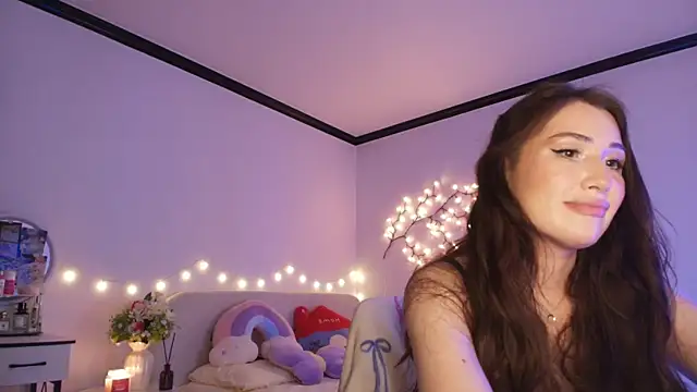 Chatroom XXX en direct de SoeTheReal