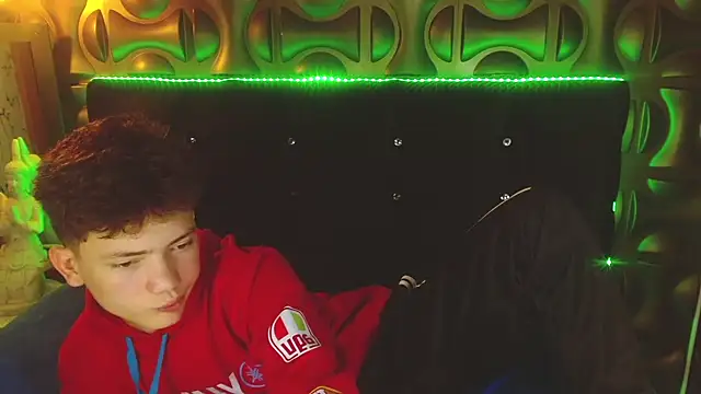 cruz_dante: απευθείας συνομιλία ΧΧΧ