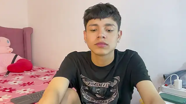 Andy_Belier23 Webcam Show