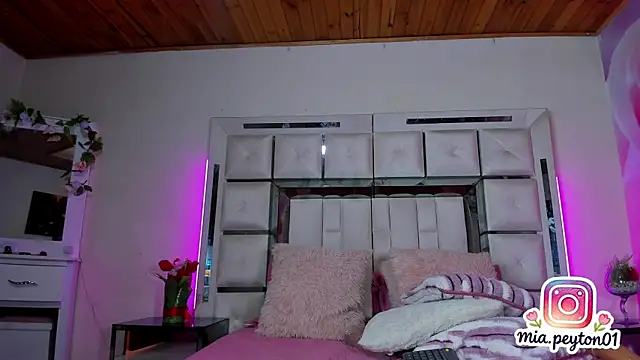 دردشة mia_peyton الجنسية المباشرة