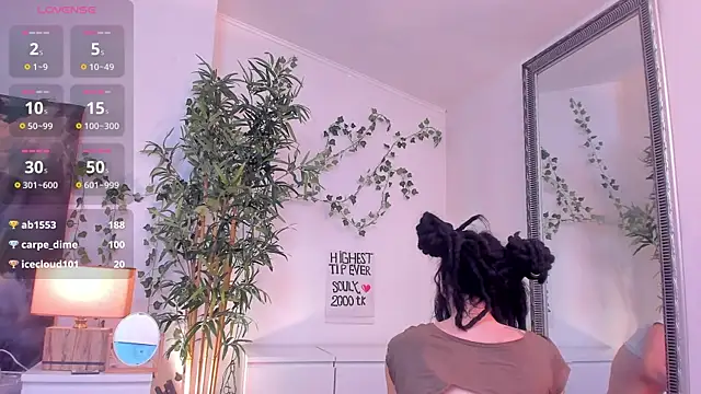 แชท XXX สดของ mira0_0