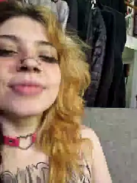 whatevaandissues Webcam Show