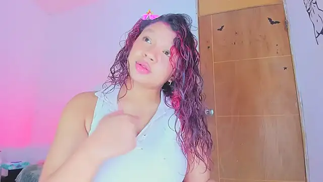 Emily_Coper18 – Live XXX-chat