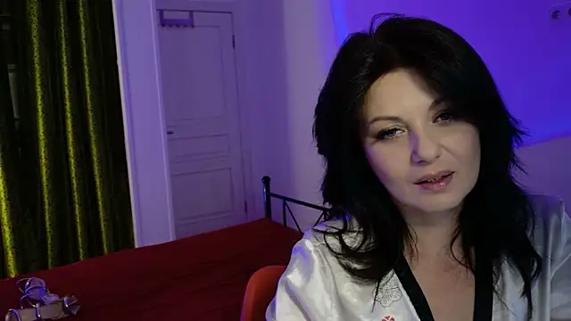 Chatroom XXX en direct de RaileReed