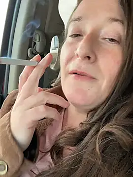 Mini_And_The_Bear's Live XXX Chat