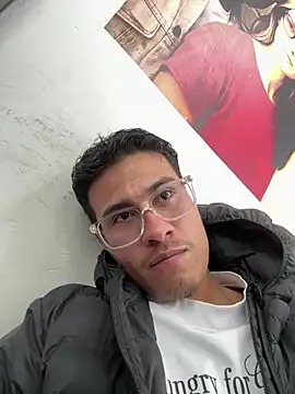 TavoHot_: απευθείας συνομιλία ΧΧΧ