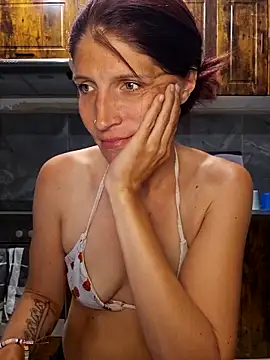 Chatroom XXX en direct de Lenchen_