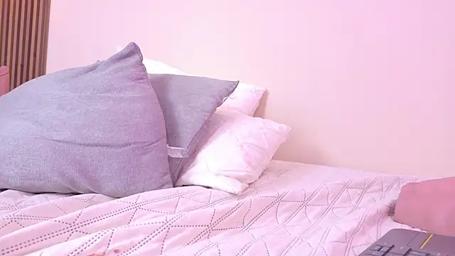 mia_gold_ Live XXX-chat