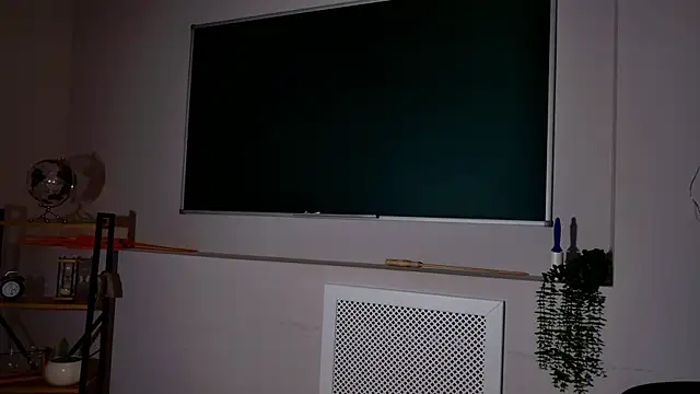 ClaireMathis Adlı Modelin Canlı XXX Sohbeti