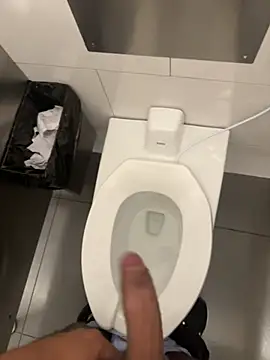 Pokazy przed kamerką – liam_bronw