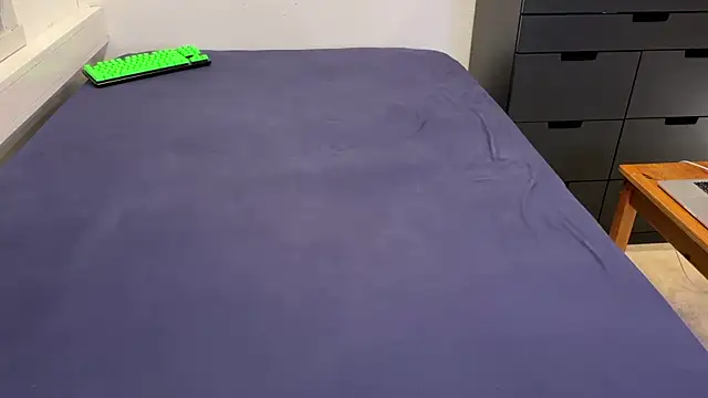 Show modela killa2053 na web-kameri