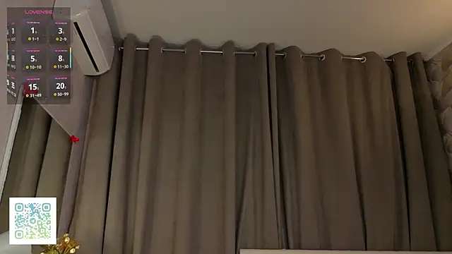 Chatroom XXX en direct de DaynaMacha