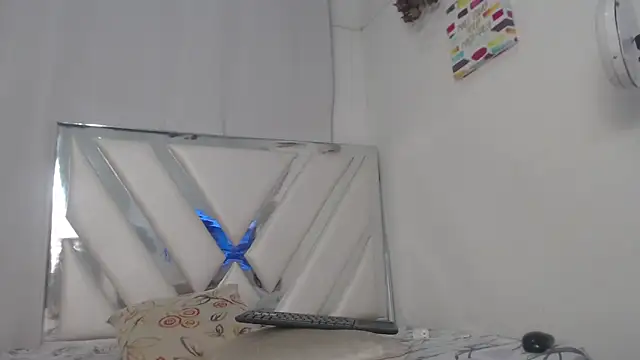 AlannaHarper élő XXX-chatje