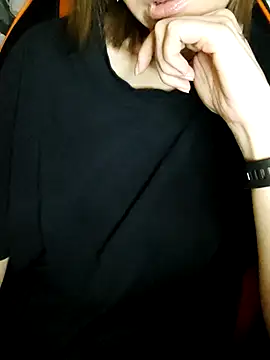 Aashikalaa live XXX chat