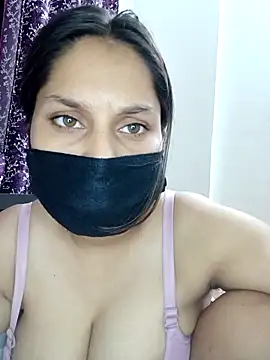 priya-ji9's Webcam Show
