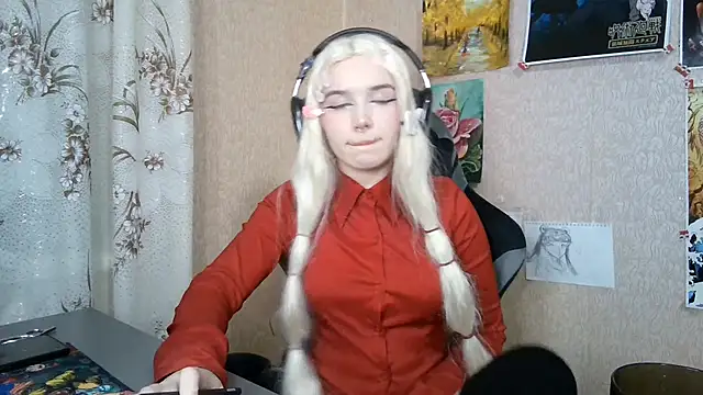 MilaTyan's Live XXX Chat