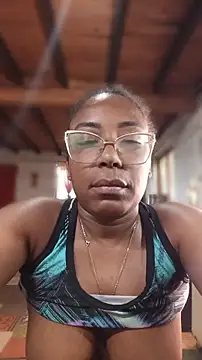 Chat +18 de ChanneldelaCroix ao vivo