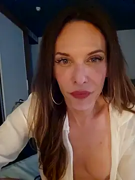 Luna_Kitanna live XXX chat