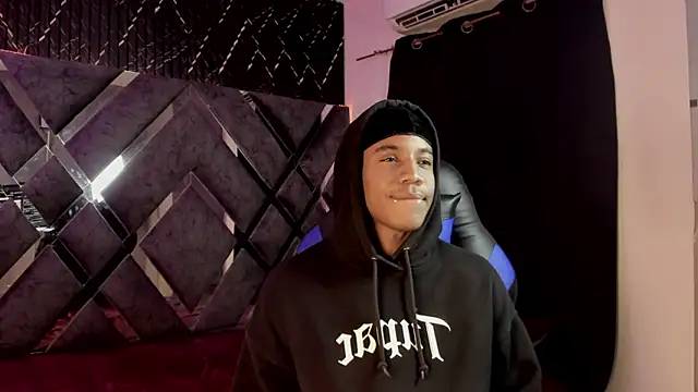 axel_silva4's Webcam Show