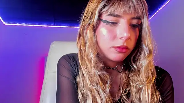 adhalee_jsn Live XXX chat