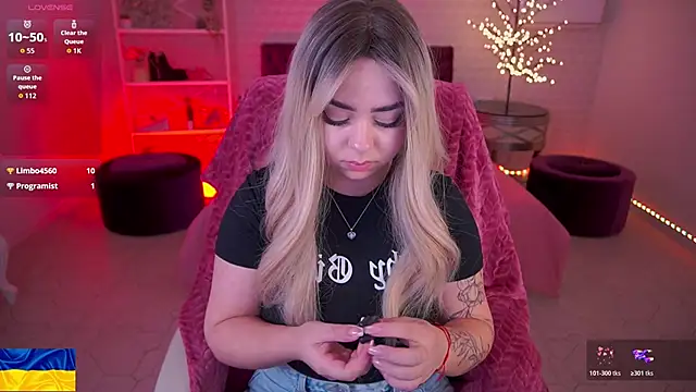 SusieWood লাইভ XXX চ্যাট