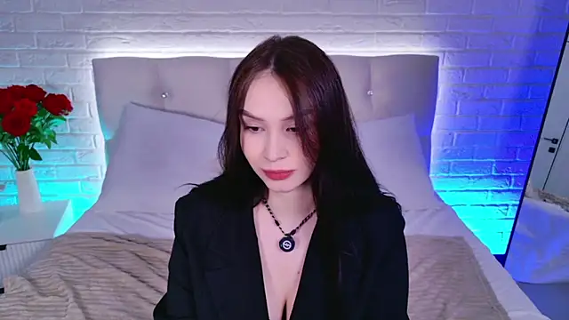 SatiraLuxのウェブカメラショー