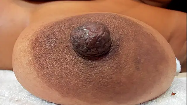 zara_lopezのライブXXXチャット