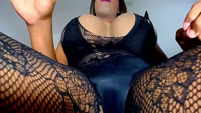 valentinabigcock23 Show Webcam