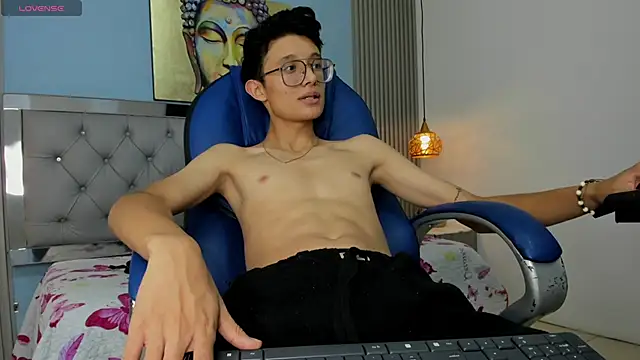 عرض كام SantiagoRusso18